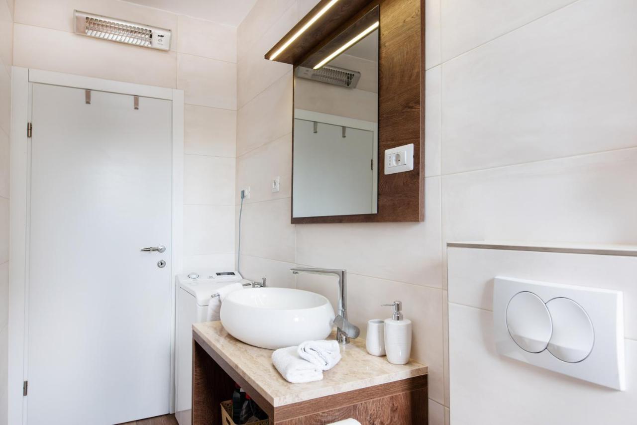 Superior Apartment Sincic Poreč Exteriör bild
